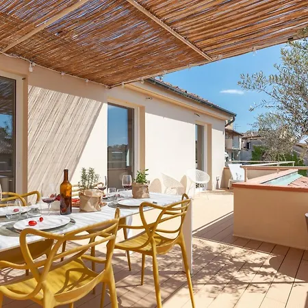 Lunam Penthouse In Centre *